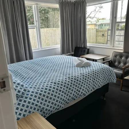 Holiday Room in Chartwell Отели в г. Гамильтон