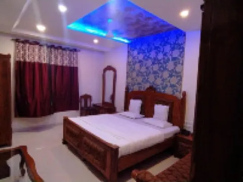 烏蘭伊斯拉姆普爾沙利馬爾行政酒店 桑格利酒店