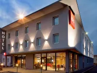 Ibis Clermont Ferrand Nord Riom Hotels in Châtel-Guyon