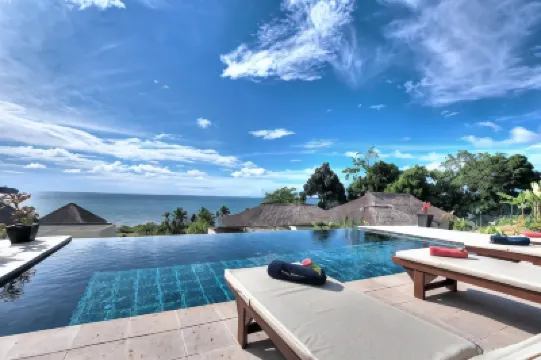 Home the Residence Hotels in 