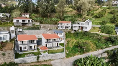 Banana Tree Retreat Hotels near Siva Garden