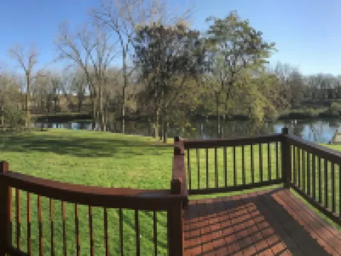 Great Location! June 1 - June 12th Available. Hotels in Green Lake County