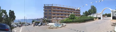 Rym El Djamil Hotel Отели в г. Эль-Буни