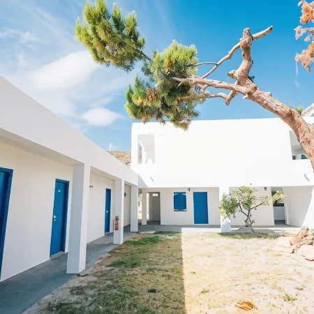 Lagada Beach Hotel