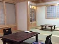 ほりえや旅館 旧堀切邸周辺のホテル