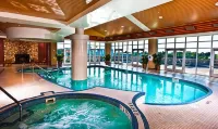 Seneca Niagara Resort & Casino - Hot Tub