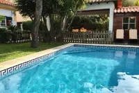 Villa of Cedars Spirit, Garden & Pool - Kolam Renang