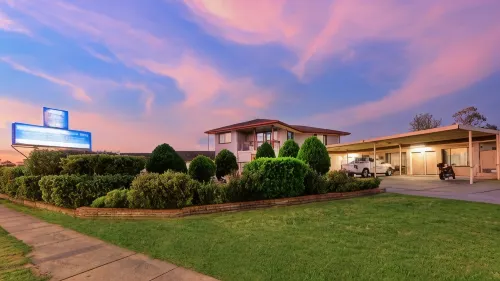 Sapphire City Motor Inn Hotels in Inverell
