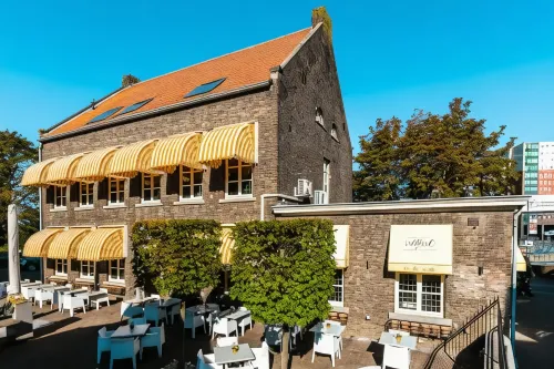 De Pastorie Bed & Breakfast Hotels in Roermond