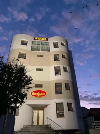 Hotel Bordeaux Отели в г. Брэила