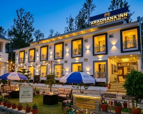 Hotel Aradhana Inn โรงแรมในเยอร์เคาด์