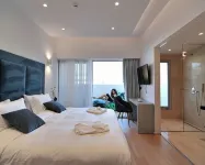 Athenaeum Grand Hotel