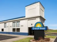 Days Inn by Wyndham Grand Island I-80 Hotels in Alda