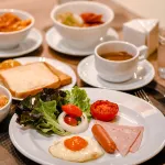 Mida Hotel Ngamwongwan - breakfast