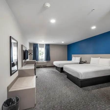 Hummingbird Hotel