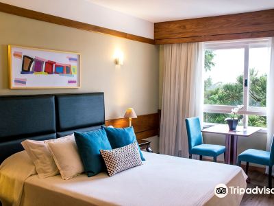 Tri Hotel