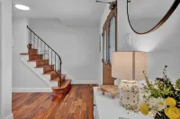 Close To Beach, 5 Bedroom, Sleeps 12, Saltwater Pool, Large Yard, On Golf Course - 4성급