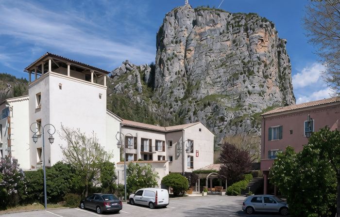 Nouvel Hôtel du Commerce