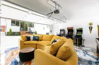 Epic Game Room with Arcade Games and Hot Tub Hypedome! Just 1 Mile to Notre Dame - 4-Star