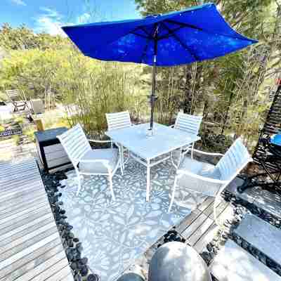 Modern East End Loft - Private Beach, In-Ground Pool Access, & Hot Tub! Hotel Exterior