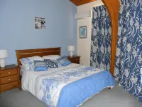 Antares Homestay - piscine