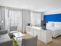 Hotel Frankfurt Messe Affiliated by Meliá Hotels near Bockenheim