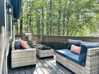 Casita Verde – The Perfect Family Getaway in a 4-Season Resort Community Hotels in Lake Ariel