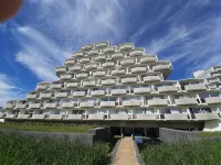 Sunny apartment in unique building