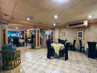 Manila Manor Hotel Hotel dekat Distrik Malate