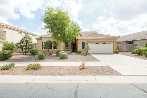 Village House: Pool, Spa, Golf!