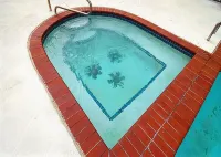 Comfort Suites McAlester - Hot Tub