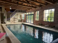 Le Château de Failloux, Piscine intérieure
