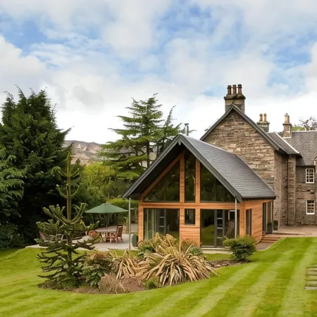 Craigatin House & Courtyard Отели в г. Питлохри