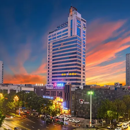 Tang's Hotel
