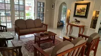 TREEBRIDGE HOUSE - Villas