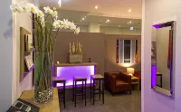 คิวบ์ โรงแรม เบร์กไฮม - ที่มีบาร์