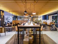 نوفوتيل لشبونة Hotels near سيت ريوس