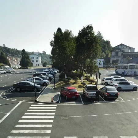 DaHuang Banshan Hotel