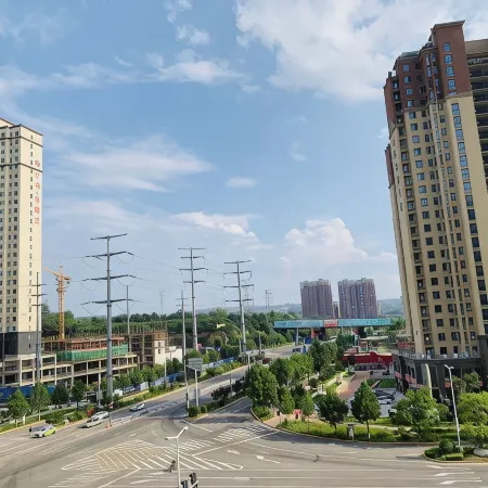 Homeinn Selected Hotel (Sanmenxia High-speed Railway South Station)