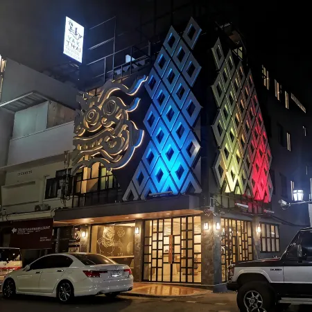 Yakthai Poshtel Отели рядом с достопримечательностью «Храм Ват Пхо»