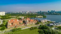DoubleTree by Hilton Putrajaya Lakeside