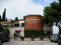 Dependences - San Simon Resort - bar