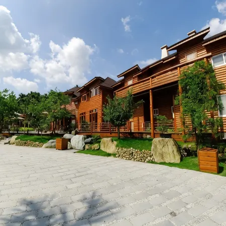 Sakura Villa Отели рядом с достопримечательностью «Лес Лотус»