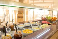 Grand Blue Beach Hotel - Breakfast