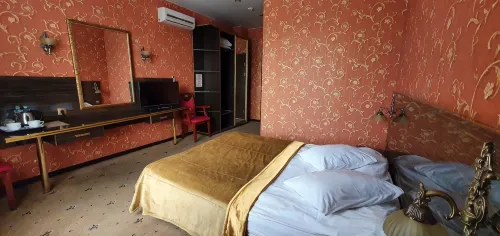 Imperia Hotel