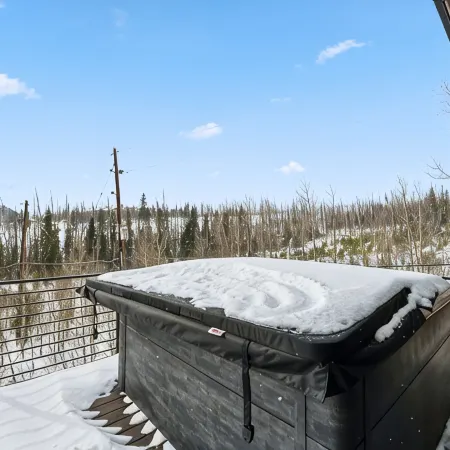 Luxury Silverthorne Retreat -  Panoramic Mountain & Lake Views, Hot Tub & Gazebo