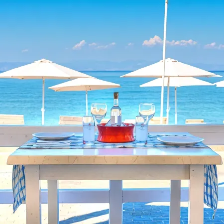 Laza Beach Отели в г. Ангистри
