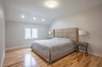 Avail. Now! Luxury Apartment with Porch  Close to Salisbury Beach. Sleeps 6.