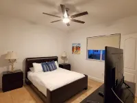 "Beachside Retreat" 2 Bedroom / 2 Bath Hotels in Bailey Town
