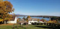 Come for the View-Stay for the Fun-Lake Winnipesaukee - Late Check-out Sundays - 2 étoiles